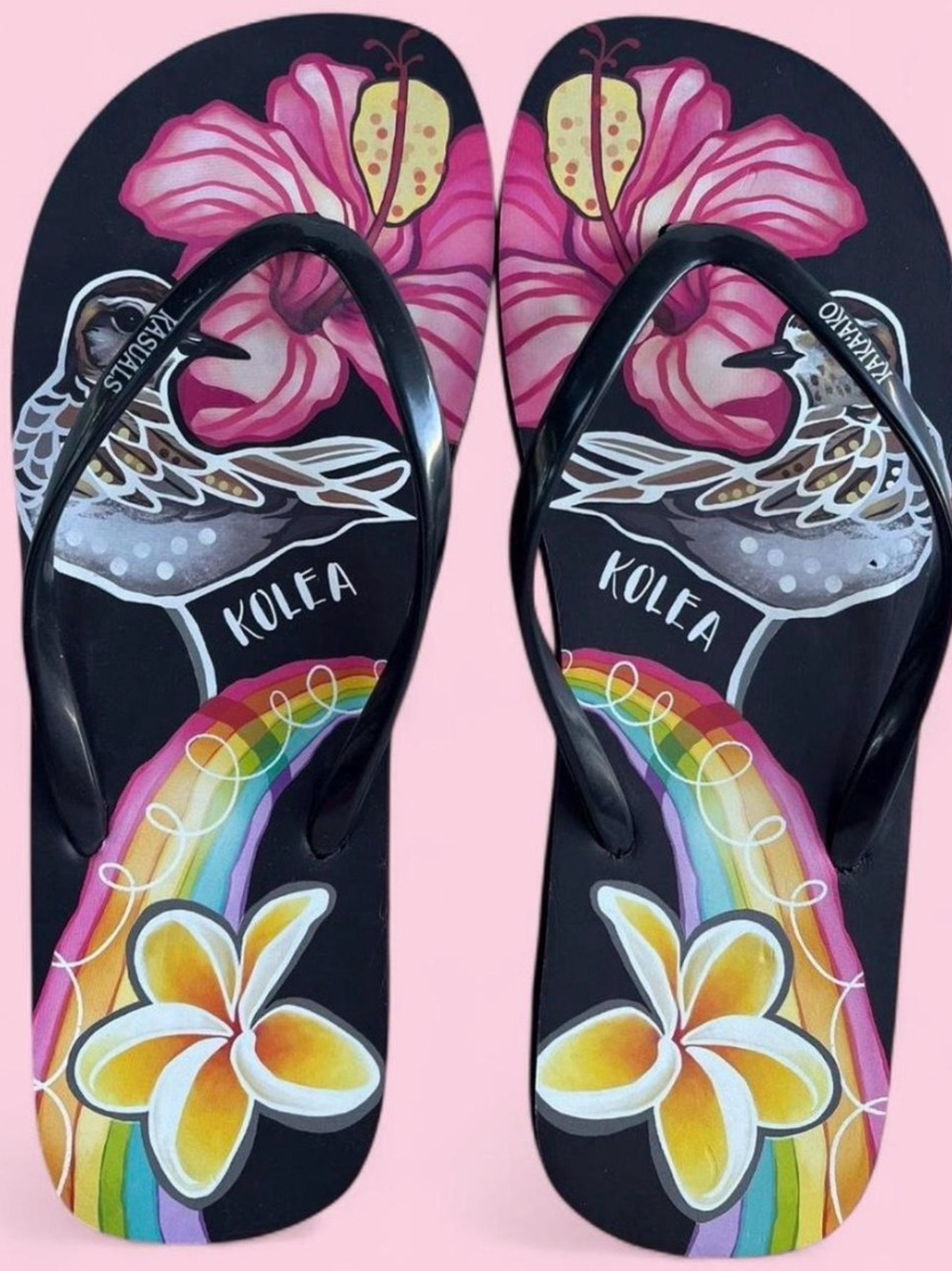 Hawaii Women’s sandals so pretty! 9/10